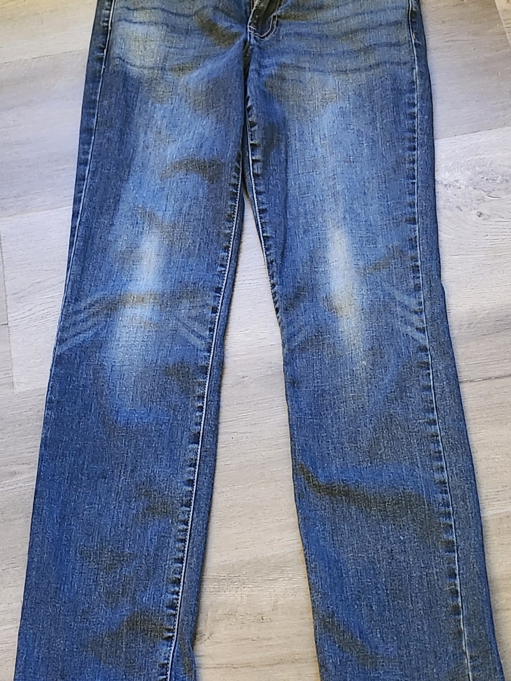 Lucky Brand Men's Straight Leg Blue Jeans